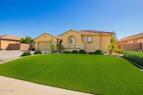 Exterior - 10941 E Reuben Cir, Mesa, AZ 85212 photo 4 of 18