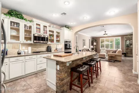 Kitchen - 10941 E Reuben Cir, Mesa, AZ 85212 photo 4 of 4