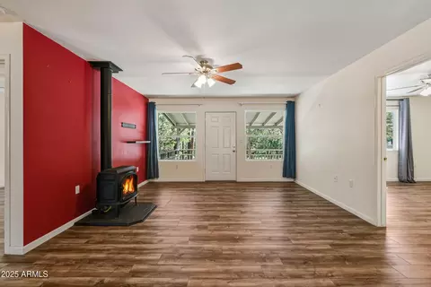 Living - 5199 N Hicks Dr, Strawberry, AZ 85544 photo 3 of 4