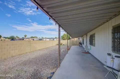 2844 E Oraibi Dr, Phoenix, AZ 85050 photo 32