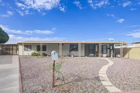 2844 E Oraibi Dr, Phoenix, AZ 85050 photo 3