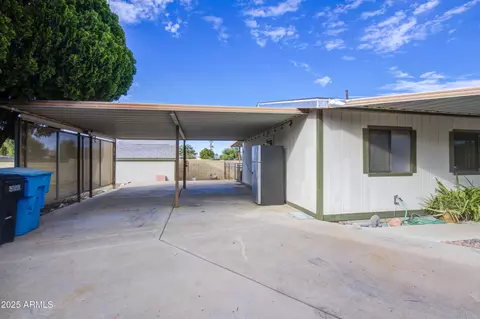 2844 E Oraibi Dr, Phoenix, AZ 85050 photo 6