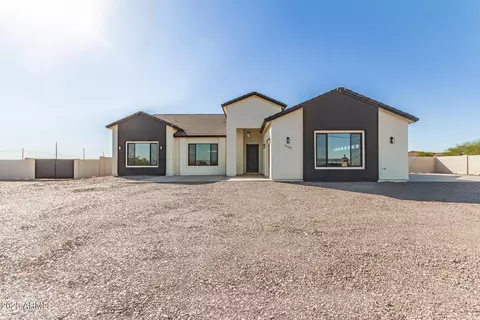 28308 N Crozier Rd, Wittmann, AZ 85361