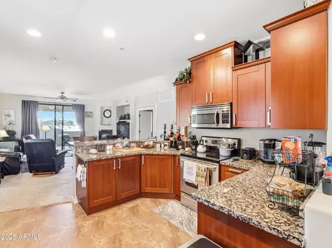 11011 N Zephyr Dr #101, Fountain Hills, AZ 85268