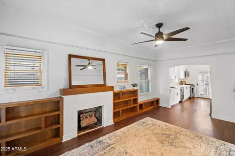 Living - 1637 Earll Dr, Phoenix, AZ 85016 photo 1 of 2