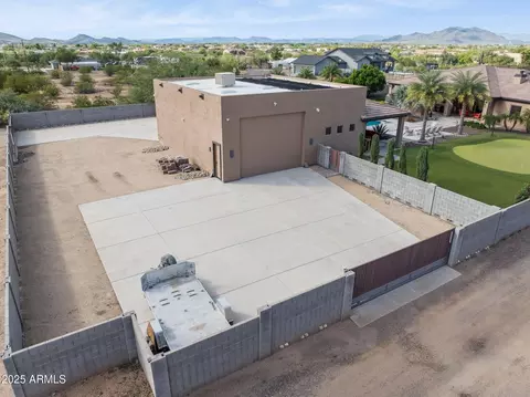 Exterior - 1510 E Cloud Rd, Phoenix, AZ 85086 photo 17 of 28