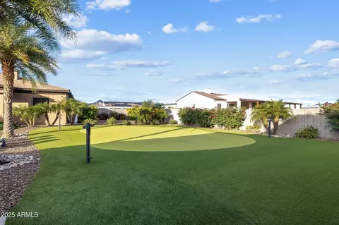 Exterior - 1510 E Cloud Rd, Phoenix, AZ 85086 photo 8 of 28