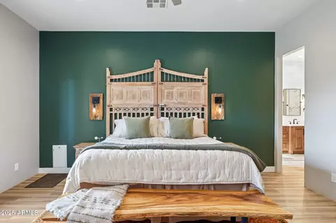 Bedroom - 1510 E Cloud Rd, Phoenix, AZ 85086 photo 2 of 11