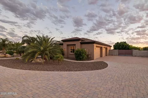 Exterior - 1510 E Cloud Rd, Phoenix, AZ 85086 photo 18 of 28