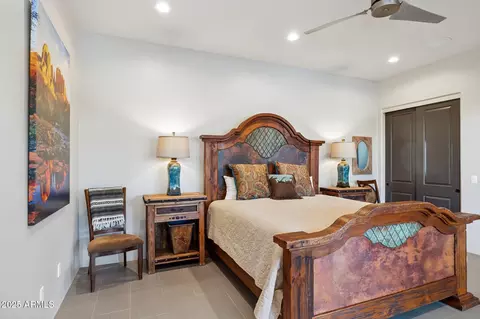 Bedroom - 1510 E Cloud Rd, Phoenix, AZ 85086 photo 9 of 11