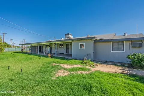 2910 N 60th Dr, Phoenix, AZ 85033 photo 30