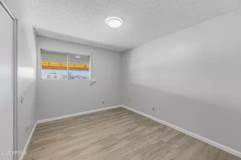 2910 N 60th Dr, Phoenix, AZ 85033 photo 14