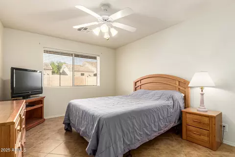 Bedroom - 11548 E Kiva Ave, Mesa, AZ 85209 photo 4 of 7