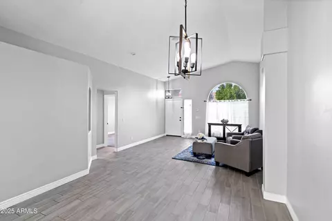 Living - 2833 E Renee Dr, Phoenix, AZ 85050 photo 1 of 5