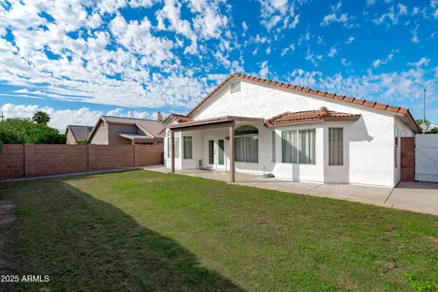 Exterior - 2833 E Renee Dr, Phoenix, AZ 85050 photo 9 of 9