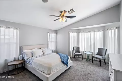 Bedroom - 2833 E Renee Dr, Phoenix, AZ 85050 photo 1 of 3