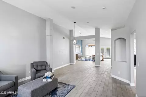 Entry Way - 2833 E Renee Dr, Phoenix, AZ 85050 photo 1 of 3