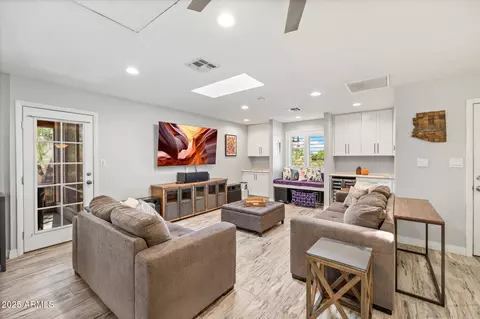 8233 E Culver St, Mesa, AZ 85207 photo 9