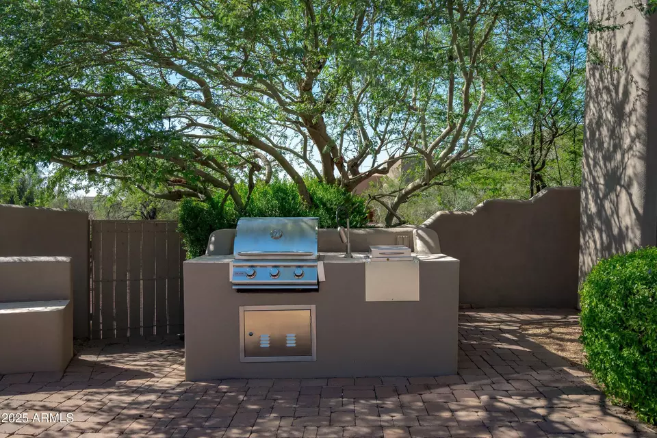 Other - 8300 E Dixileta Dr #235, Scottsdale, AZ 85266 photo 16 of 20