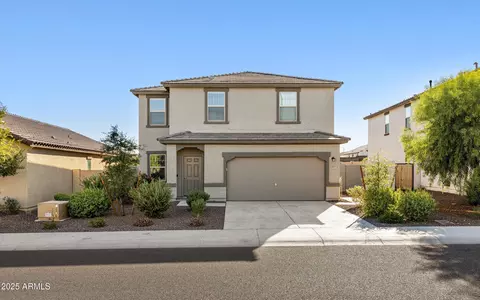 19573 W Badgett Ln, Litchfield Park, AZ 85340