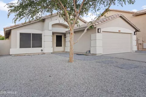 8610 N 68th Ln, Peoria, AZ 85345