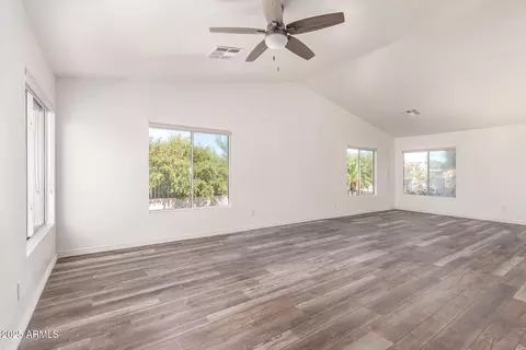 Living - 1226 E Wahalla Ln, Phoenix, AZ 85024 photo 5 of 6