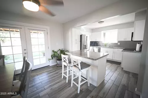 692 E Tyson St, Chandler, AZ 85225
