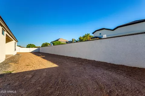 Exterior - 1633 E Minton St, Mesa, AZ 85203 photo 4 of 7