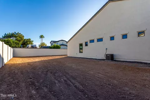 Exterior - 1633 E Minton St, Mesa, AZ 85203 photo 7 of 7