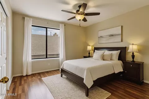 Bedroom - 764 E Irma Ln, Phoenix, AZ 85024 photo 4 of 9