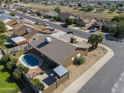 View/Area - 6208 E Covina St, Mesa, AZ 85205 photo 2 of 4