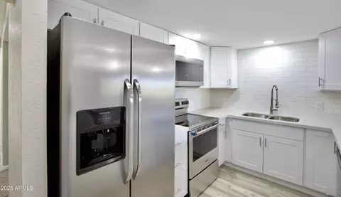 7830 E Park View Dr, Mesa, AZ 85208 photo 9