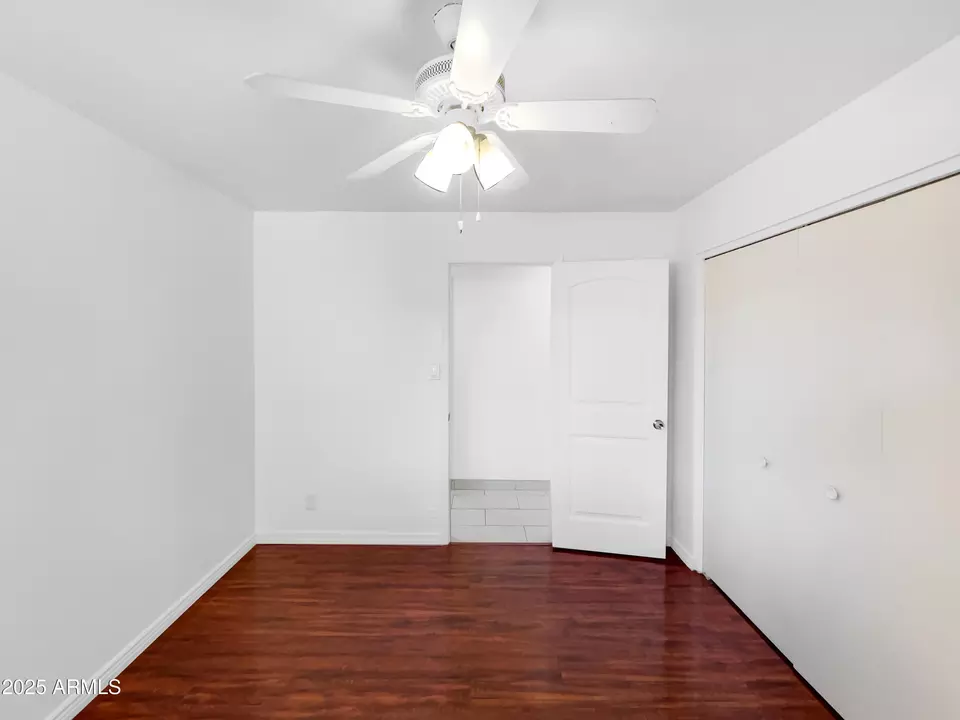 Bedroom - 8414 E Orange Blossom Ln, Scottsdale, AZ 85250 photo 4 of 6