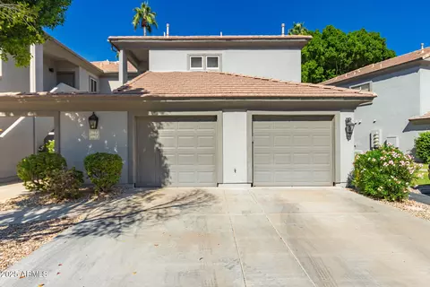 7401 W Arrowhead Clubhouse Dr #2041, Glendale, AZ 85308