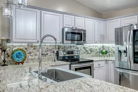 14107 W Corrine Dr, Surprise, AZ 85379