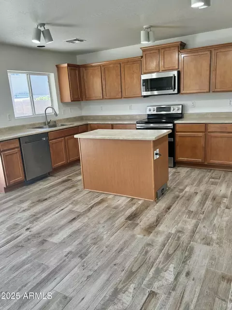 Kitchen - 11627 W Hackbarth Dr, Youngtown, AZ 85363 photo 1 of 4