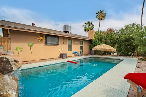 Exterior - 1513 E Greenway St, Mesa, AZ 85203 photo 6 of 7
