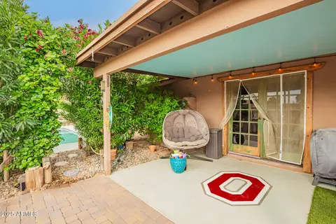 Exterior - 1513 E Greenway St, Mesa, AZ 85203 photo 3 of 7