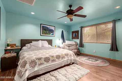 Bedroom - 1513 E Greenway St, Mesa, AZ 85203 photo 1 of 5