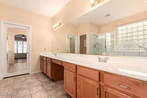 Bath - 4324 E Patrick Ct, Gilbert, AZ 85295 photo 1 of 3