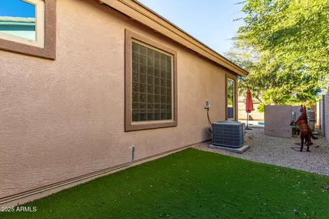 Exterior - 4324 E Patrick Ct, Gilbert, AZ 85295 photo 7 of 10