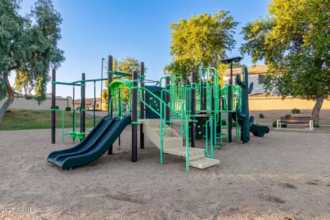 View/Area - 4324 E Patrick Ct, Gilbert, AZ 85295 photo 2 of 3