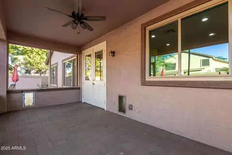 Exterior - 4324 E Patrick Ct, Gilbert, AZ 85295 photo 4 of 10