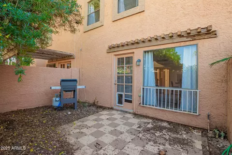 Exterior - 815 E Grovers Ave #62, Phoenix, AZ 85022 photo 3 of 4