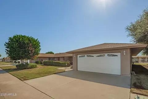10743 W Clair Dr, Sun City, AZ 85351