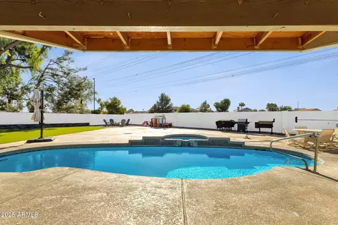 Exterior - 1337 E Mineral Rd, Gilbert, AZ 85234 photo 4 of 9
