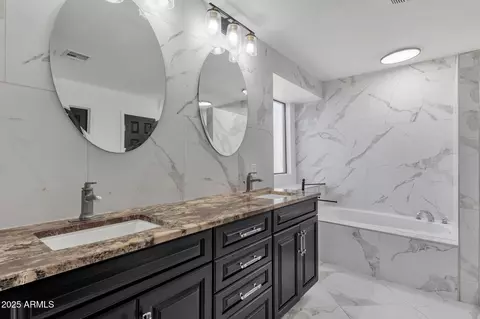 Bath - 1337 E Mineral Rd, Gilbert, AZ 85234 photo 2 of 4