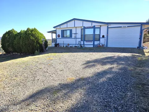 11965 E Henderson Rd, Dewey, AZ 86327 photo 4