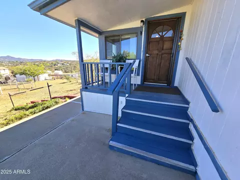 11965 E Henderson Rd, Dewey, AZ 86327 photo 6