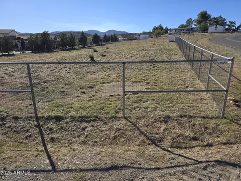 11965 E Henderson Rd, Dewey, AZ 86327 photo 51